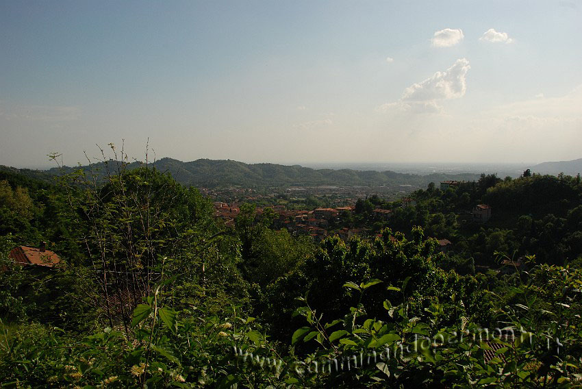 09 04491 Panorama verso Sorisole, sullo sfondo i Colli di Bergamo.JPG